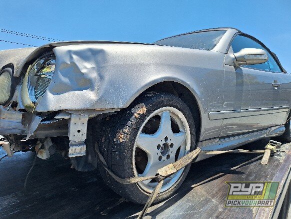 Photo of 2003 Mercedes-Benz Clk430