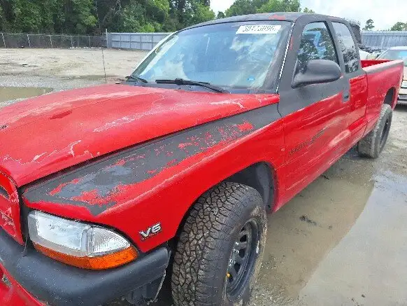 Photo of 2000 Dodge Dakota