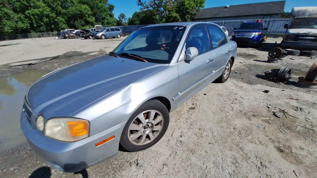 Photo of 2004 Kia Optima