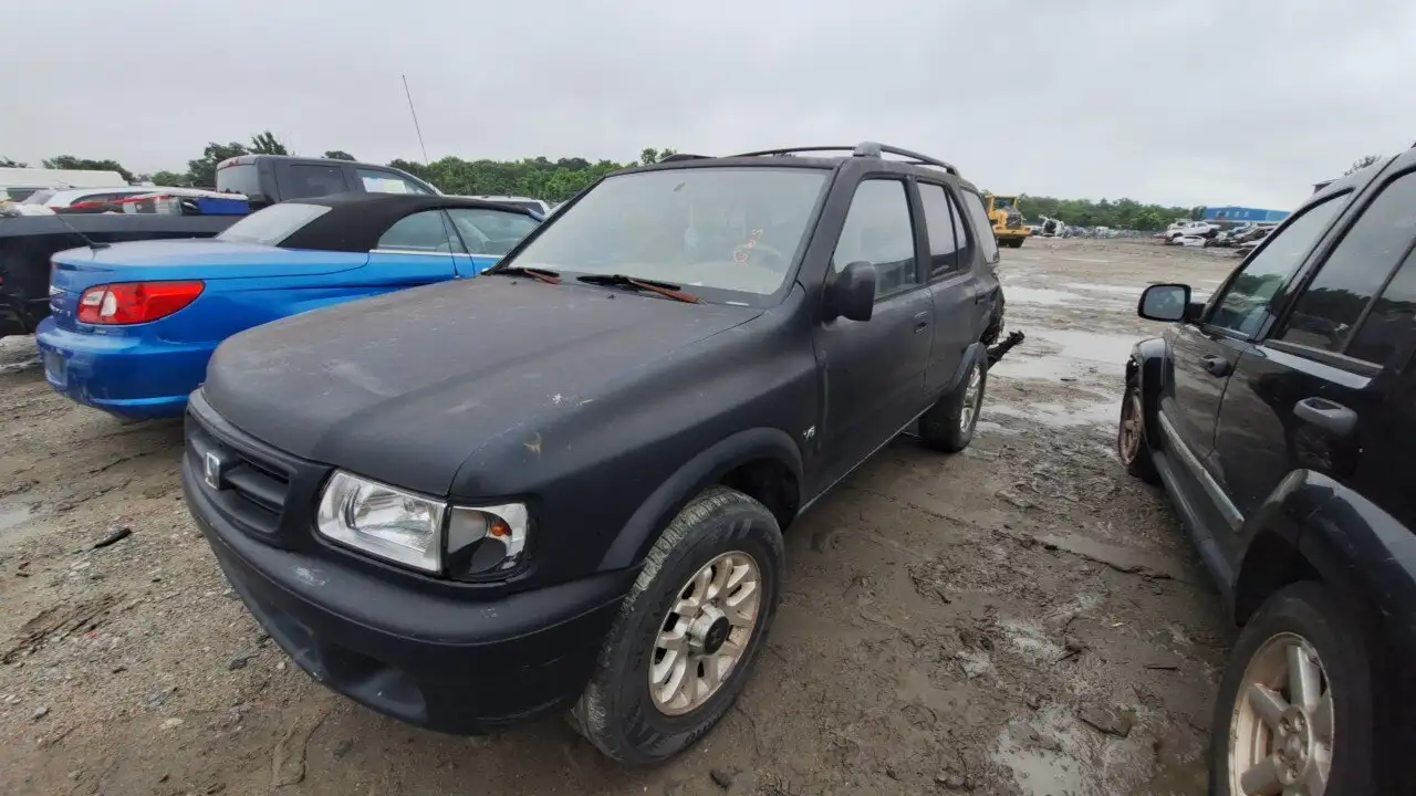 Photo of 2000 Honda Passport