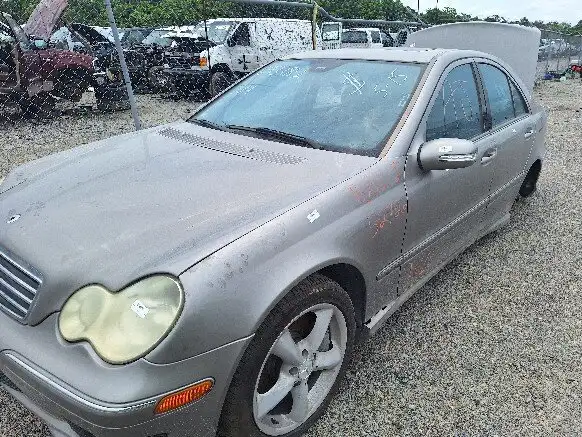 Photo of 2005 Mercedes-Benz C230