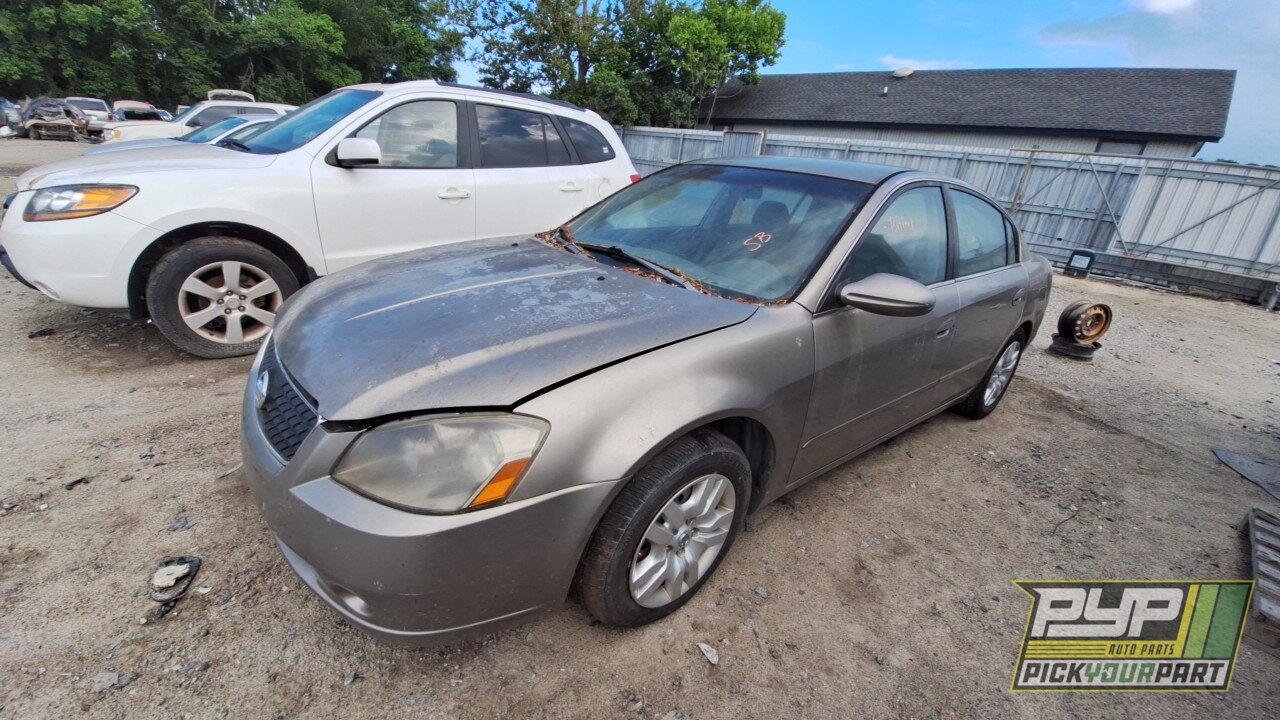 Photo of 2005 Nissan Altima