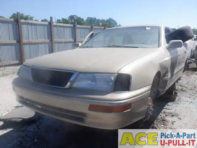Photo of 1997 Toyota Avalon
