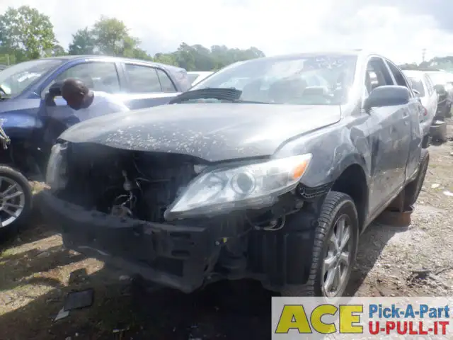 Photo of 2011 Toyota Camry