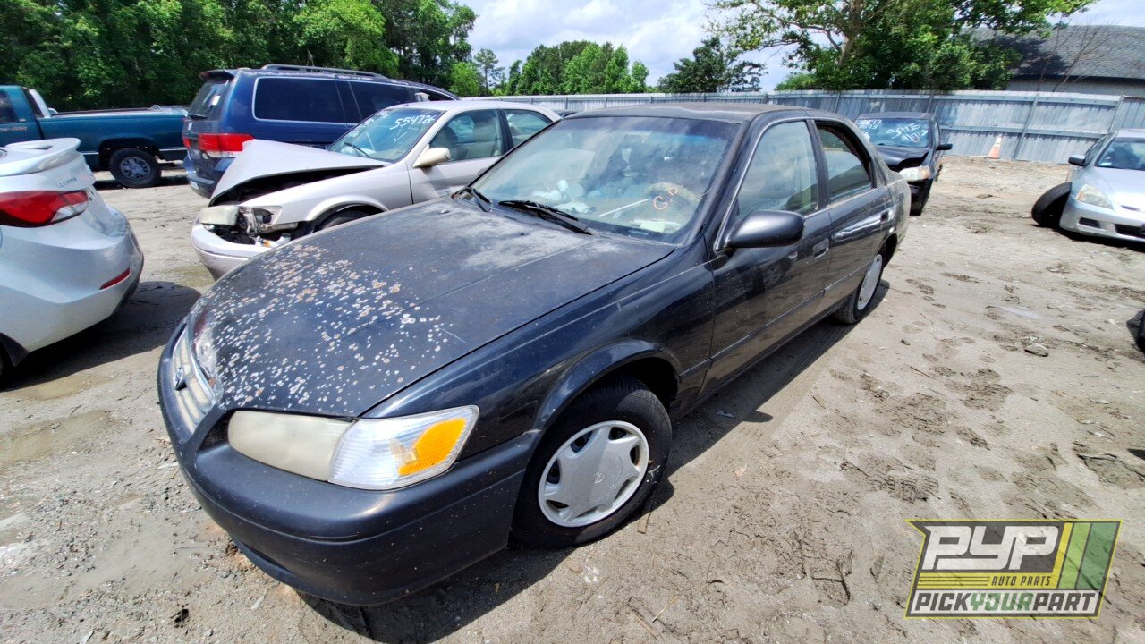 Photo of 2000 Toyota Camry