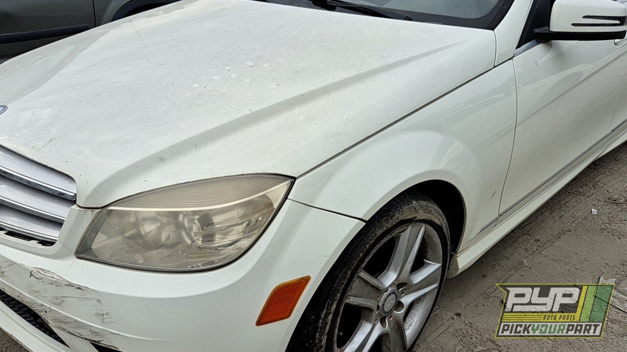 Photo of 2010 Mercedes-Benz C300