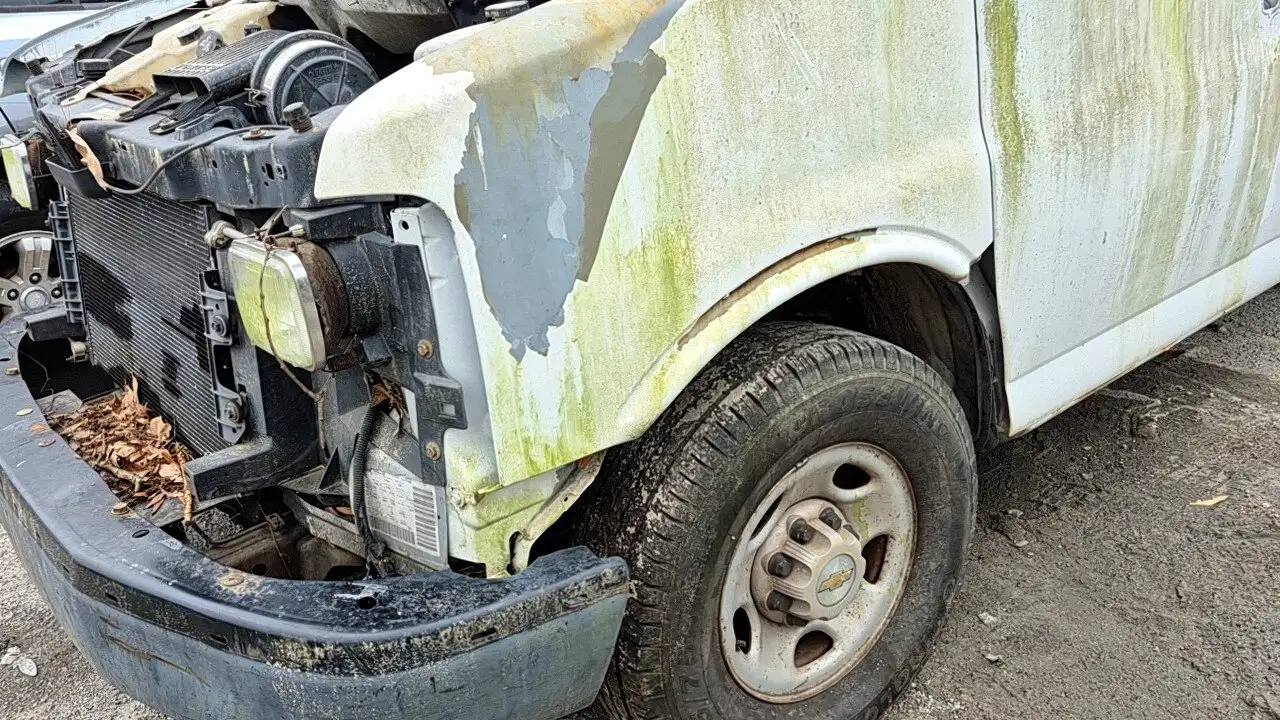 Photo of 2004 Chevrolet Express 2500