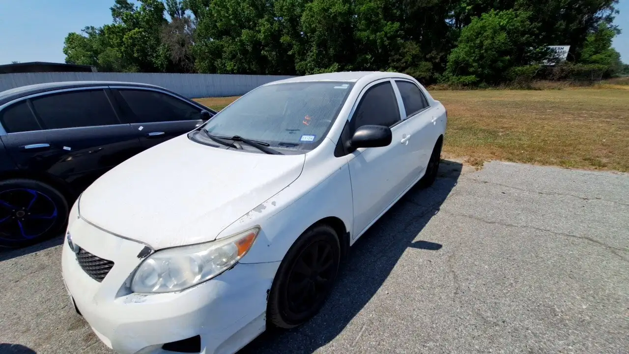 Photo of 2010 Toyota Corolla