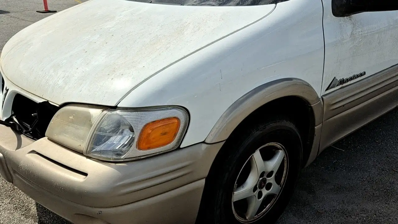 Photo of 2000 Pontiac Montana