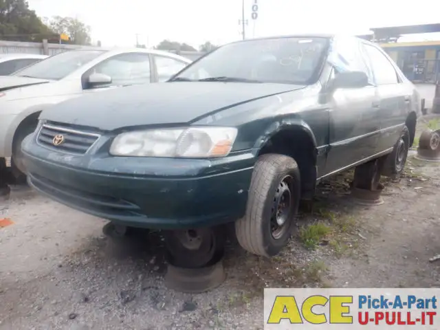 Photo of 2000 Toyota Camry