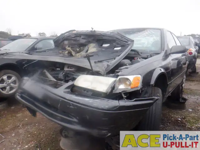 Photo of 2000 Toyota Camry