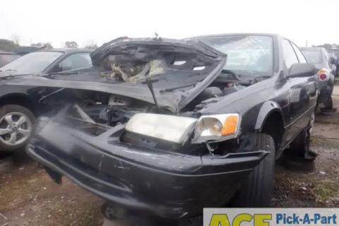 Photo of 2000 Toyota Camry