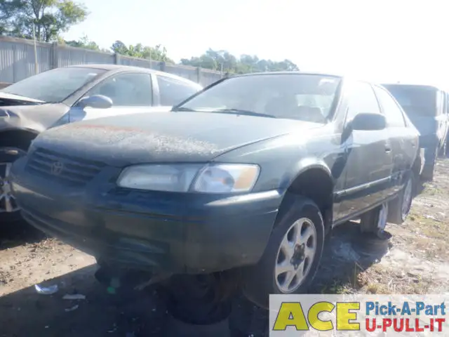 Photo of 1999 Toyota Camry