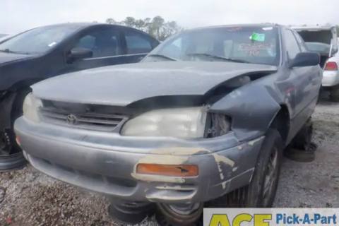 Photo of 1996 Toyota Camry