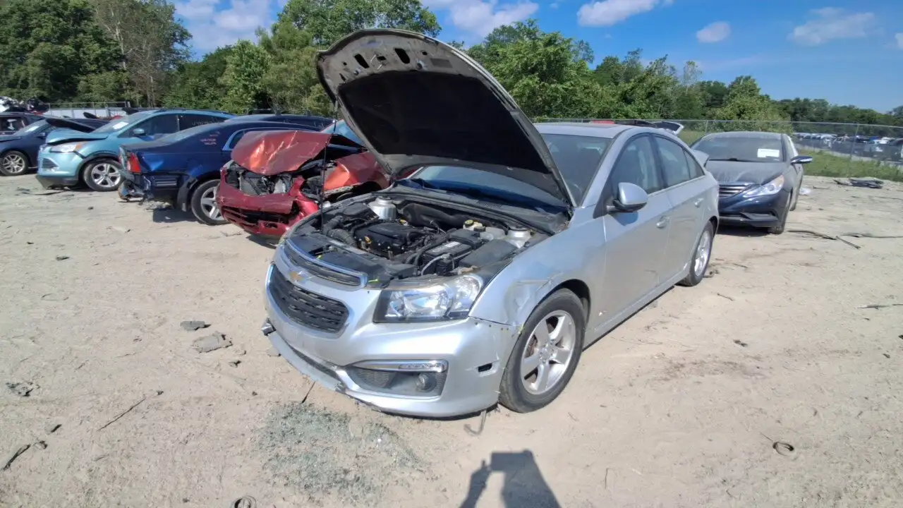 Photo of 2015 Chevrolet Cruze