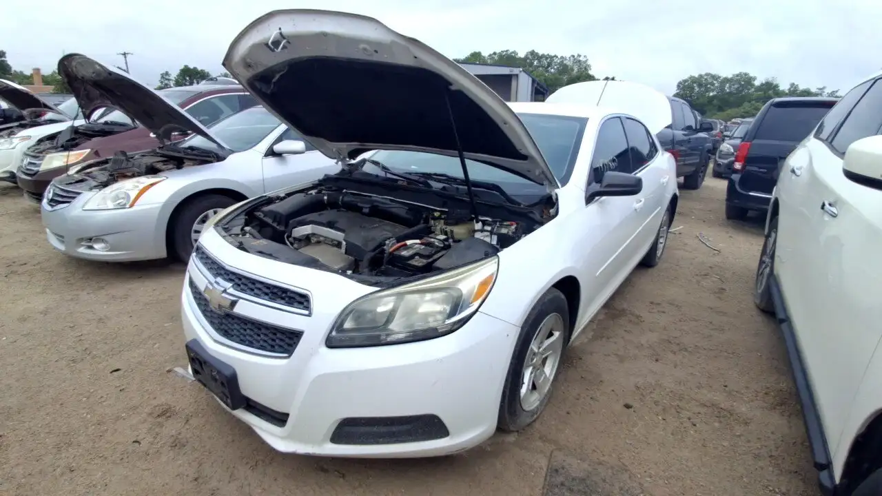 Photo of 2013 Chevrolet Malibu
