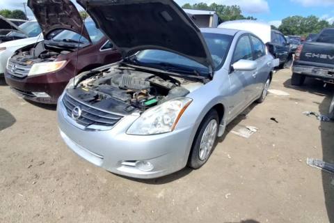 Photo of 2010 Nissan Altima