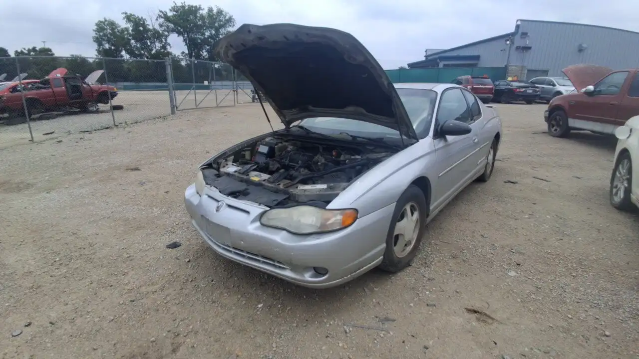 Photo of 2001 Chevrolet Monte Carlo