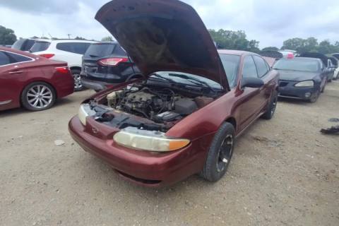 Photo of 2000 Oldsmobile Alero