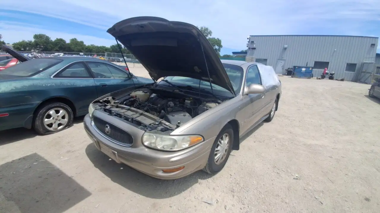 Photo of 2002 Buick Lesabre