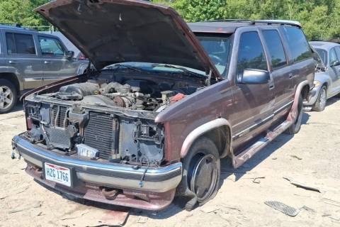 Photo of 1996 Gmc K1500 Suburban