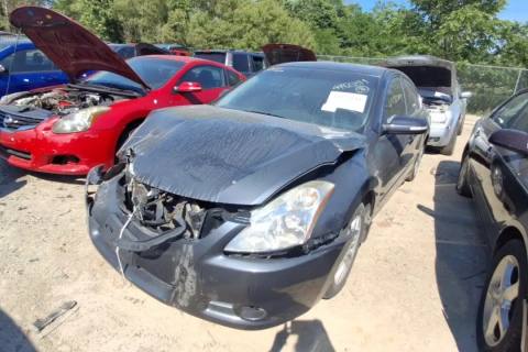 Photo of 2010 Nissan Altima