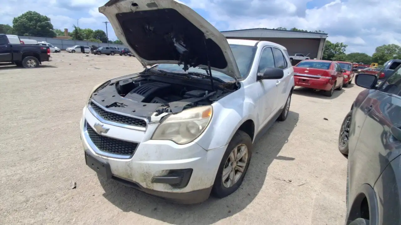 Photo of 2011 Chevrolet Equinox