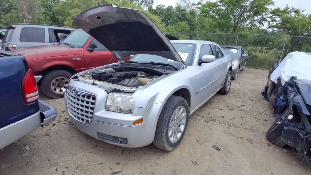 Photo of 2009 Chrysler 300