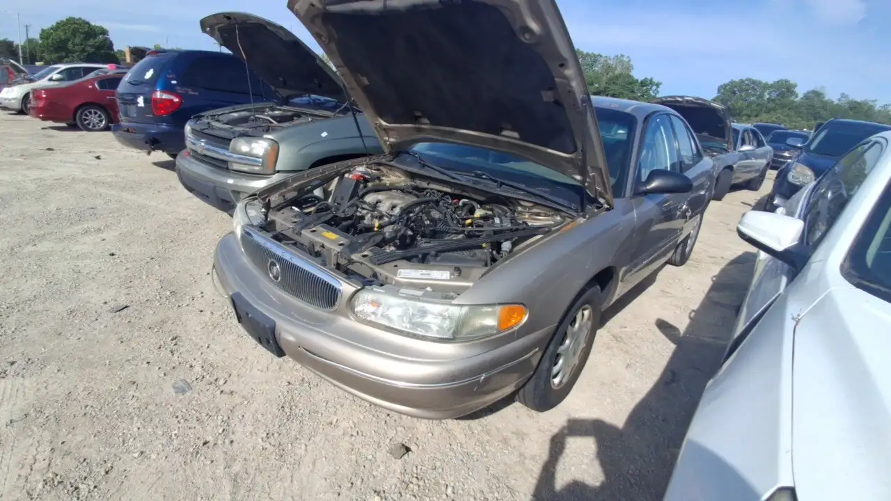 Photo of 2000 Buick Century
