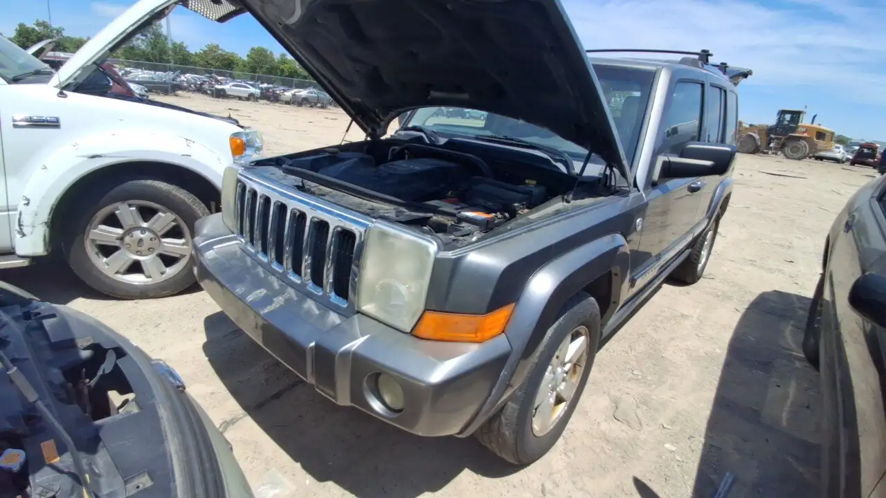 Photo of 2007 Jeep Commander