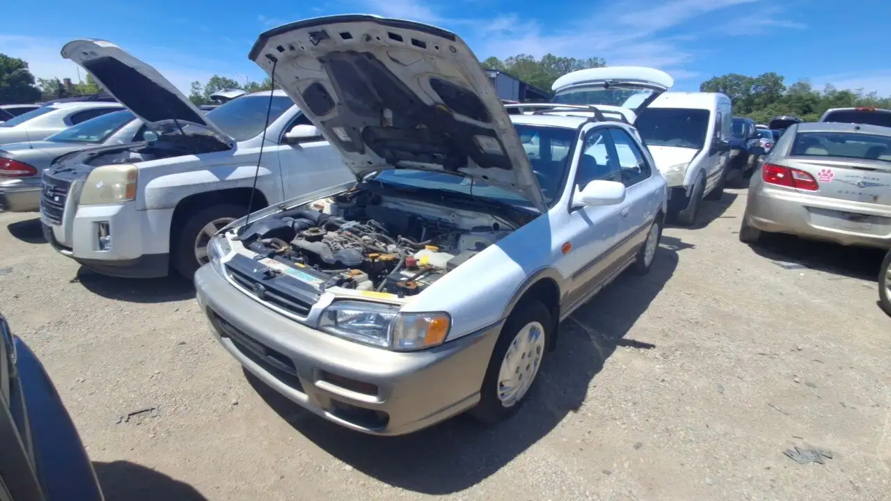 Photo of 2000 Subaru Impreza