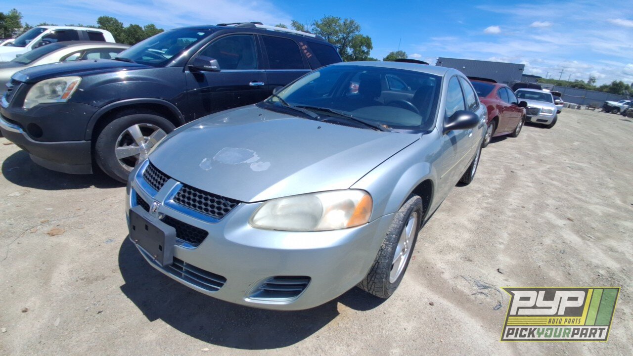 Photo of 2006 Dodge Stratus