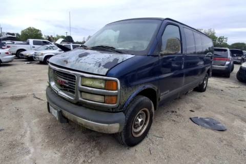 Photo of 2002 Gmc Savana 3500