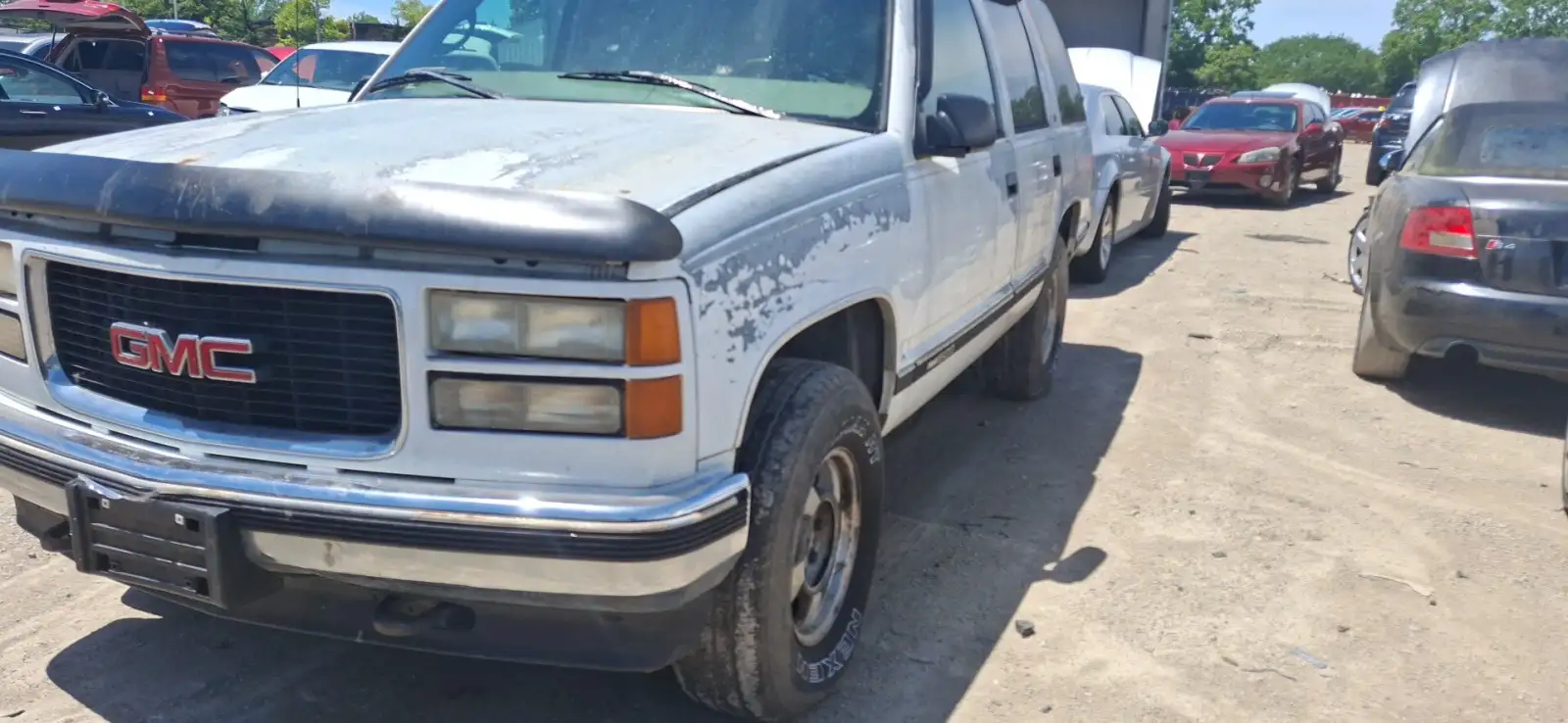 Photo of 1997 Gmc Yukon