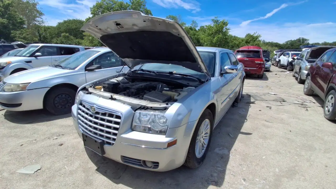 Photo of 2010 Chrysler 300
