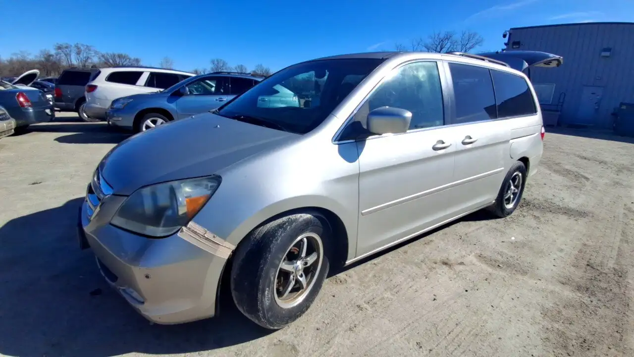 Photo of 2005 Honda Odyssey