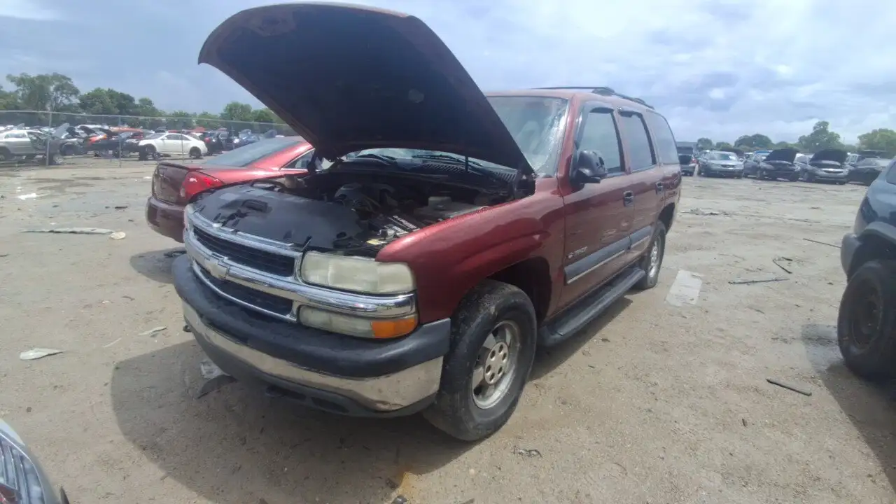 Photo of 2002 Chevrolet Tahoe