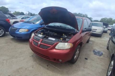 Photo of 2006 Dodge Grand Caravan