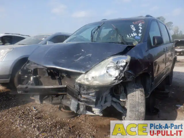 Photo of 2006 Toyota Sienna