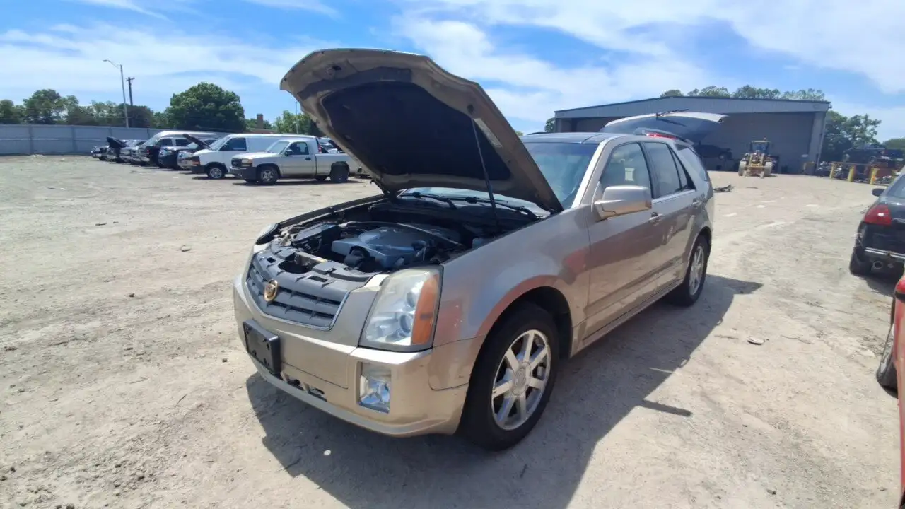 Photo of 2005 Cadillac Srx