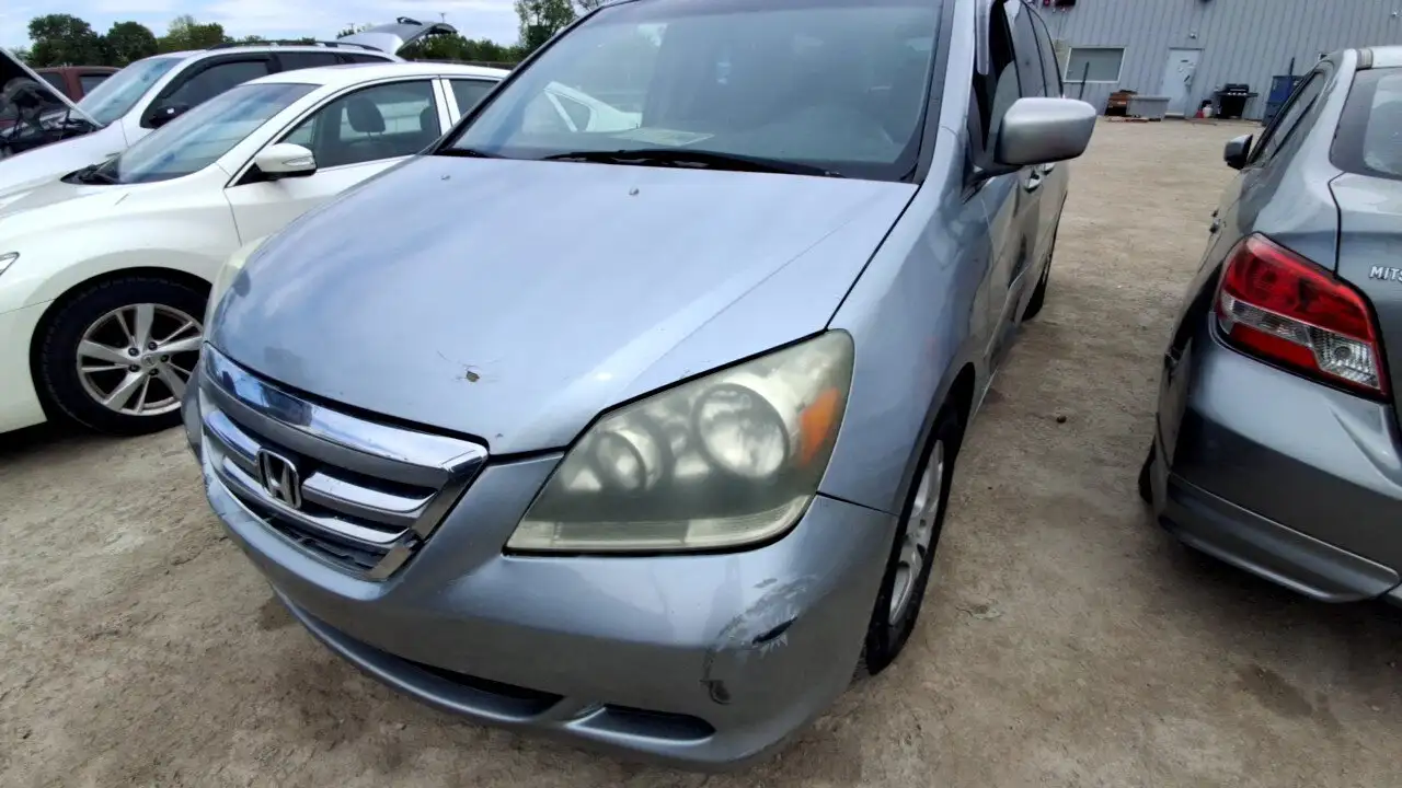 Photo of 2005 Honda Odyssey