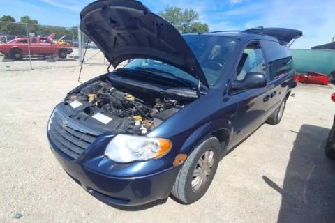 Photo of 2007 Chrysler Town & Country