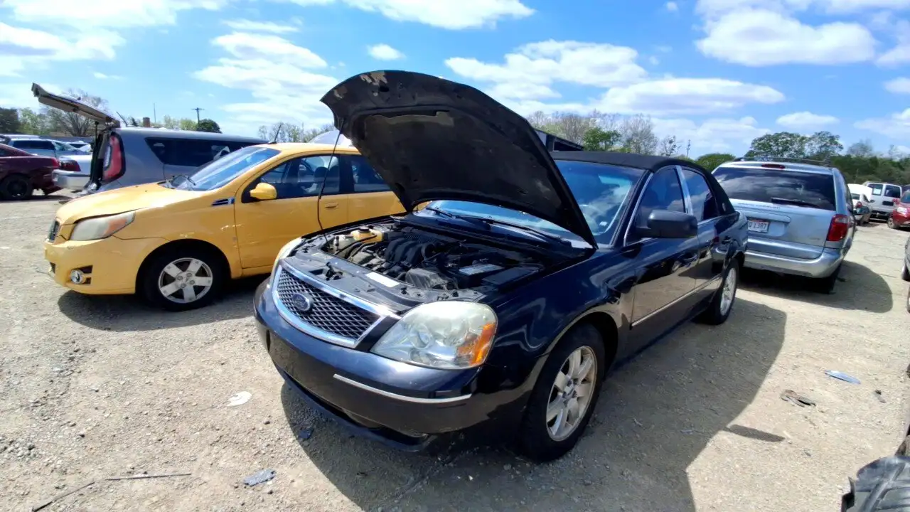 Photo of 2005 Ford Five Hundred