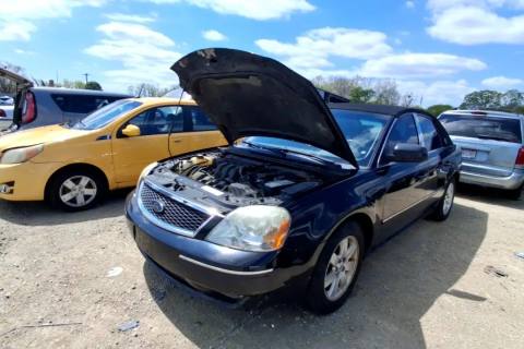 Photo of 2005 Ford Five Hundred