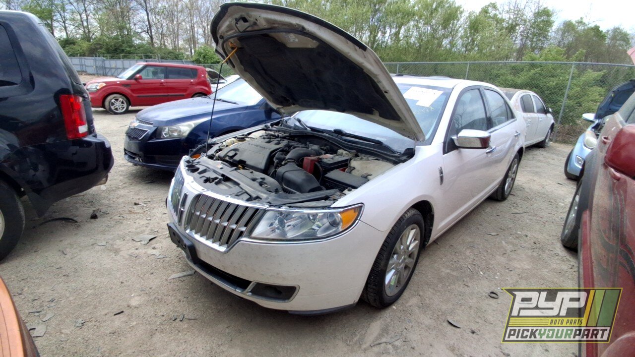 Photo of 2011 Lincoln Mkz