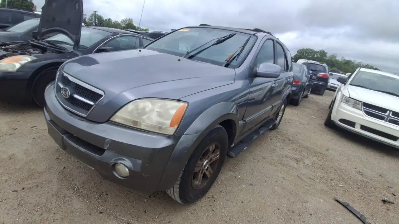 Photo of 2005 Kia Sorento