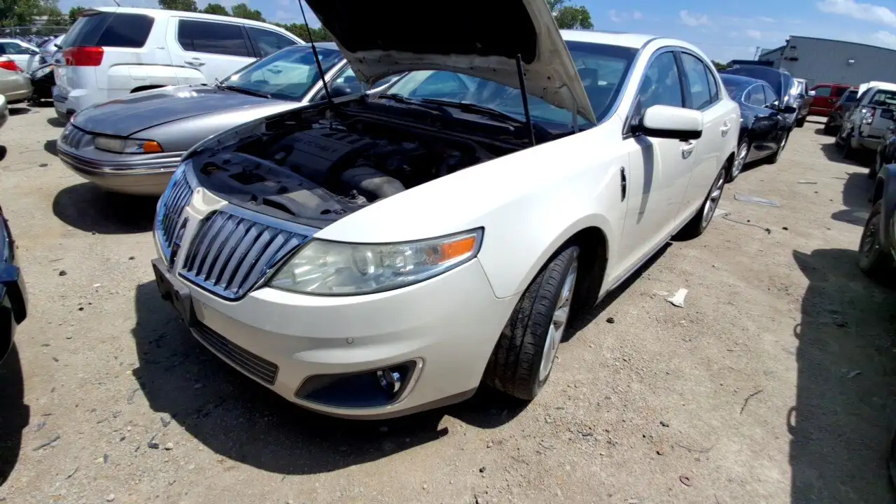 Photo of 2009 Lincoln Mks