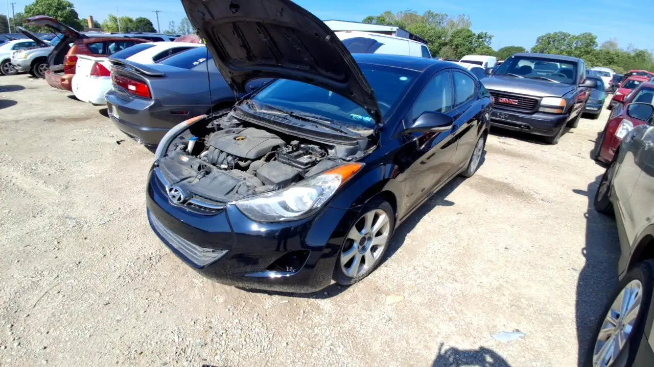 Photo of 2013 Hyundai Elantra