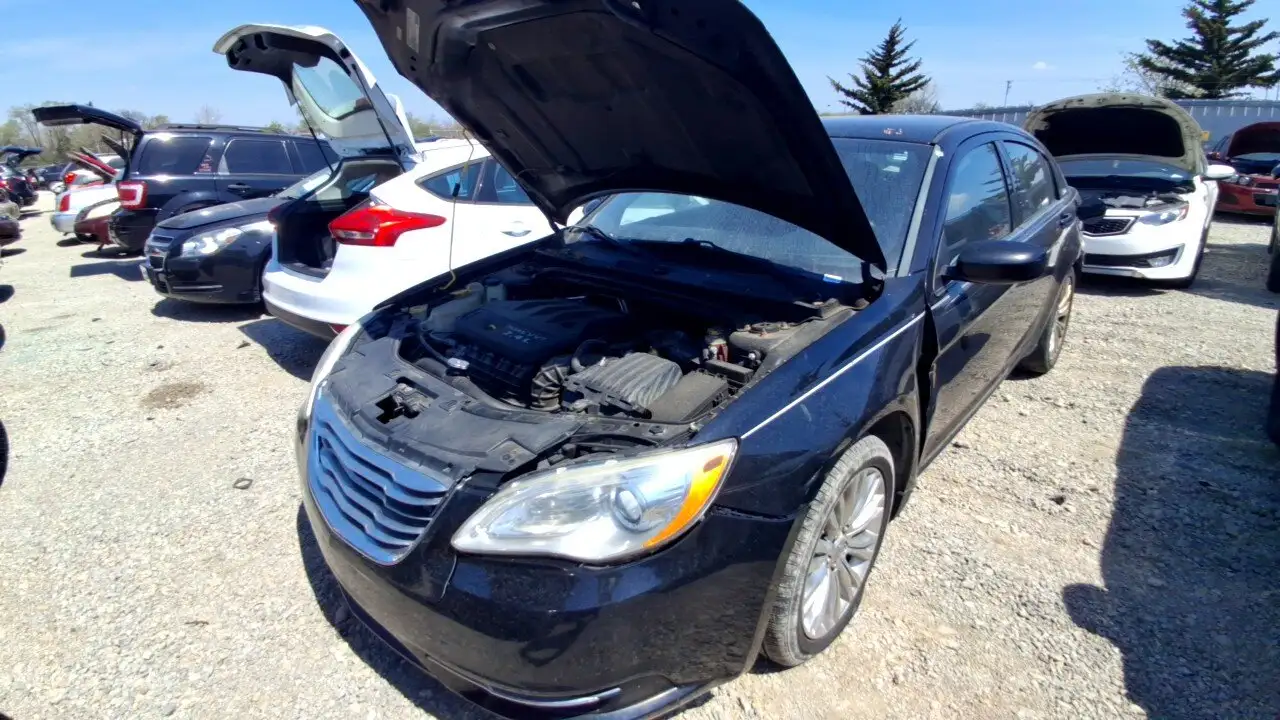 Photo of 2012 Chrysler 200