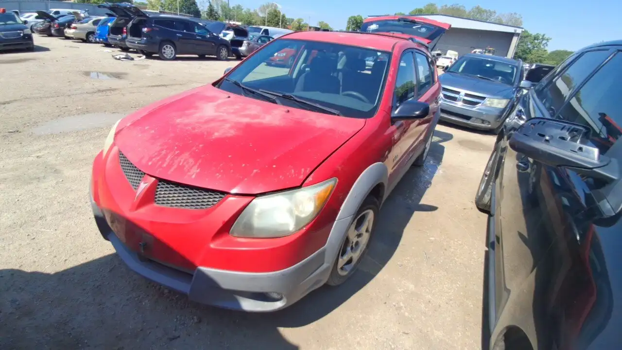 Photo of 2003 Pontiac Vibe